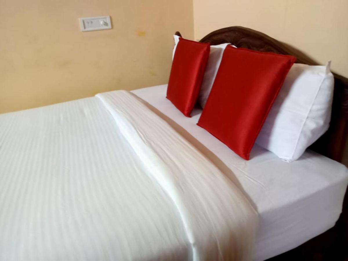 Mangalappillil Homestay Munnar Exteriör bild